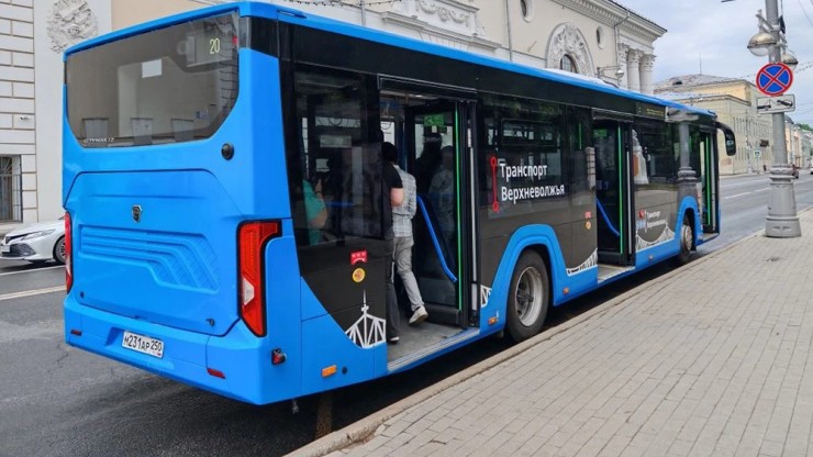 По поручению Виталия Королева в Твери появились новые автобусы - новости ТИА