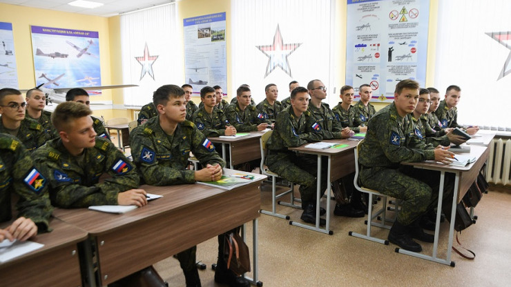 В военно-учебном центре в Твери появятся тир и полоса препятствий - новости ТИА
