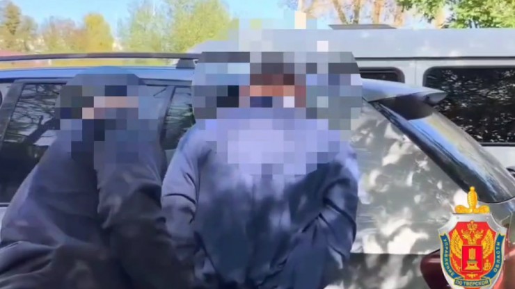 Тверичанин пытался дать взятку для снятия ареста с имущества и попал под арест сам - новости ТИА