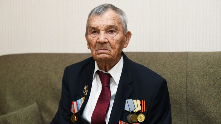 В Тверской области ветеран ВОВ Арсений Сухопаров отметил 105 лет - новости ТИА
