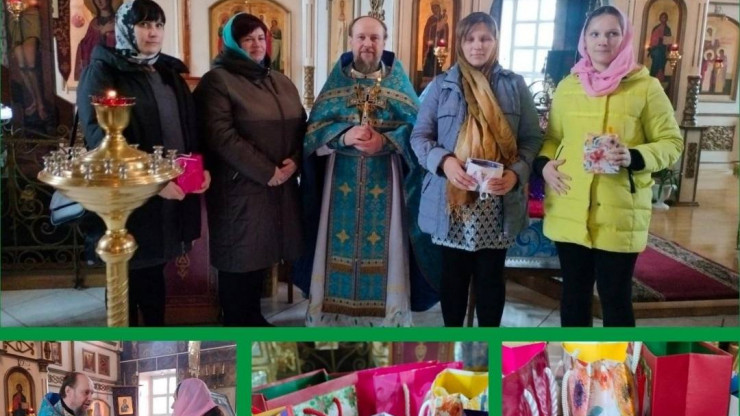 В Спировском округе будущим мамам подарили связанные земляками пинетки для малышей - новости ТИА