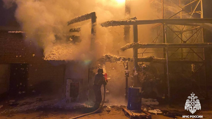 Под Тверью произошел пожар на асфальтобетонном заводе - новости ТИА