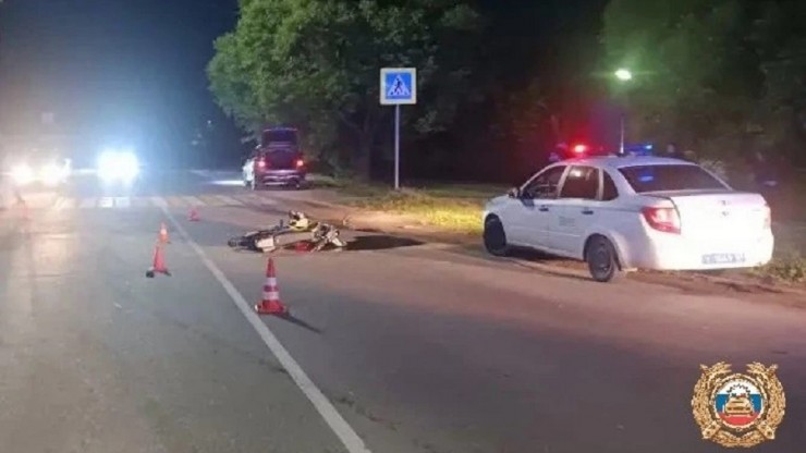 В Тверской области легковушка сбила питбайк при повороте - новости ТИА