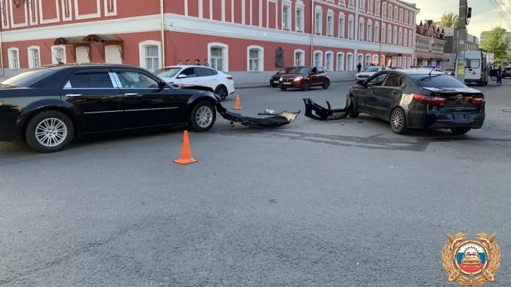 В Тверской области два человека пострадали в столкновении трех иномарок - новости ТИА