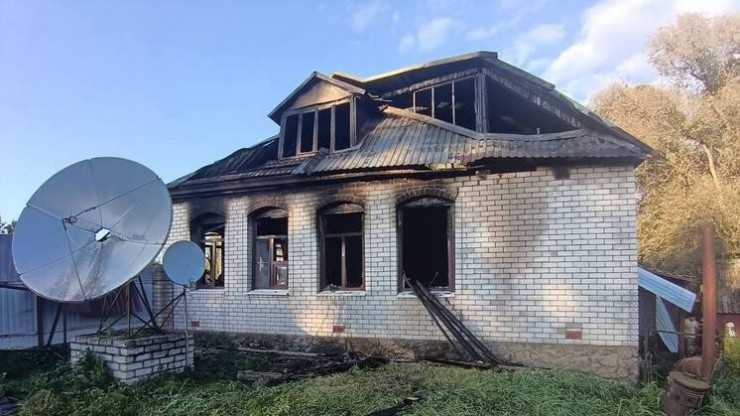 В Тверской области из-за короткого замыкания сгорел дом - новости ТИА