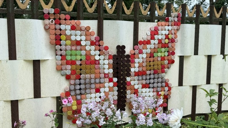 Мастер из Торжка украшает город необычными шедеврами - новости ТИА