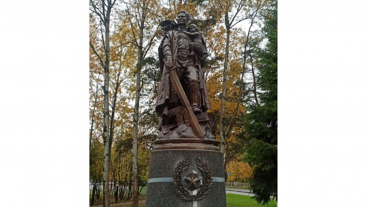 В Твери установили памятник бойцам, павшим в Великой Отечественной войне - новости ТИА