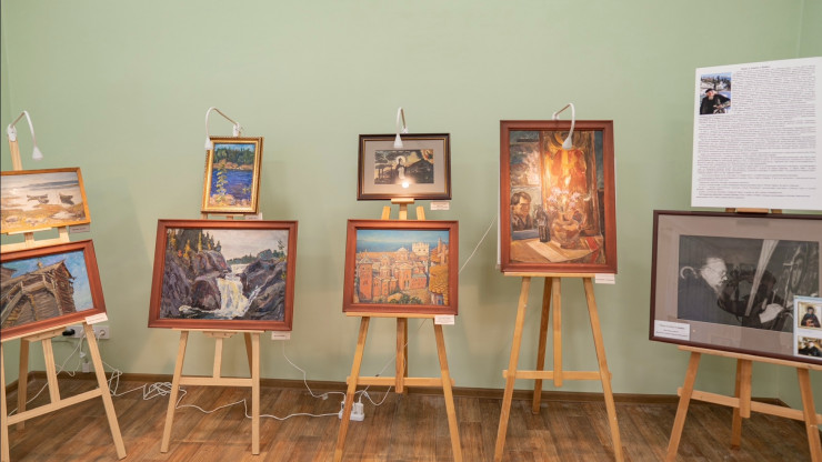 В Твери открыли выставку работ афонского монаха "Путь к свету и Любви" - новости ТИА