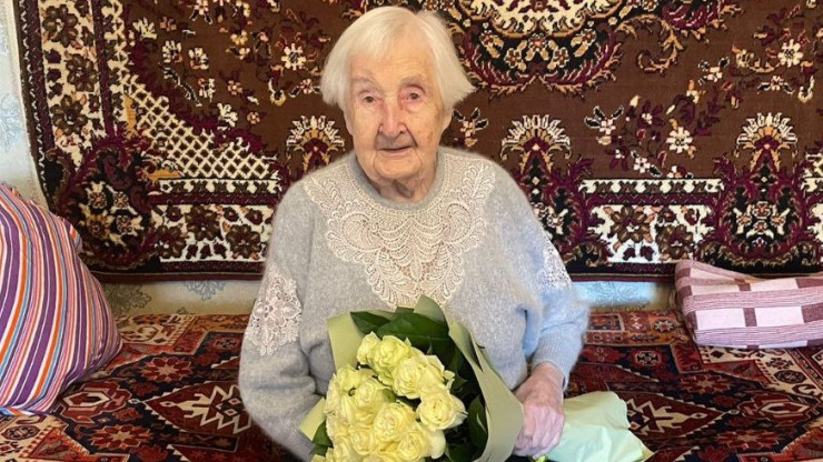Жительнице Торжка Лидии Гавриловне Челноковой исполнилось 102 года - новости ТИА