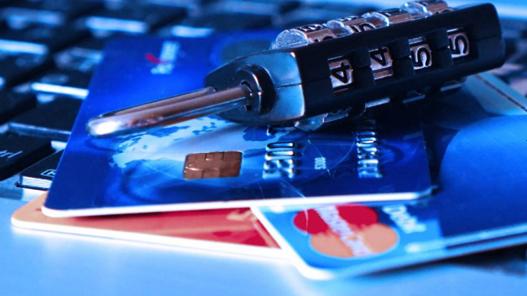 Сбербанк увеличил лимит при оплате картой без PIN-кода - новости ТИА