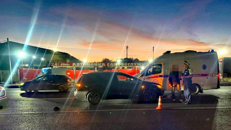 В Твери сбили пешехода, который перебегал дорогу в неположенном месте - новости ТИА