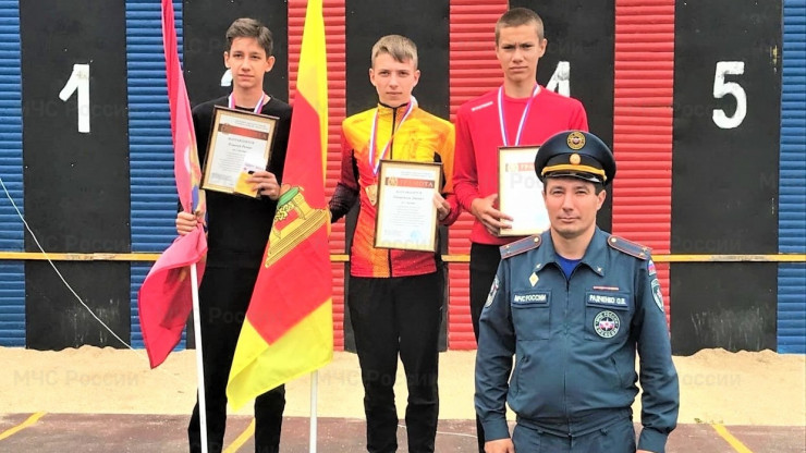Юноши из Тверской области заняли призовые места на соревнованиях от МЧС - новости ТИА