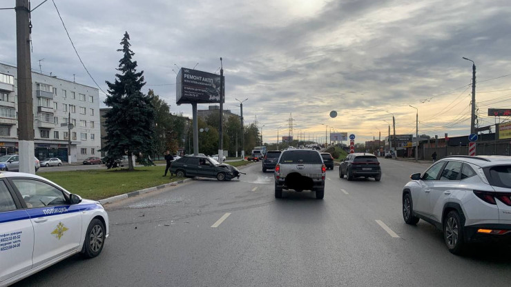 В Твери в аварии на Волоколамском проспекте пострадал человек - новости ТИА