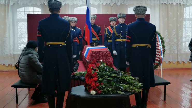В Бежецке похоронили погибшего в СВО Сергея Голубева - новости ТИА