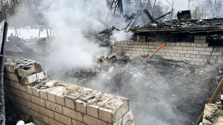 На пожаре в Тверской области обнаружили погибшую женщину - новости ТИА