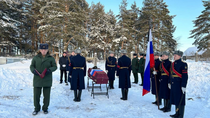 В Тверской области похоронили погибшего в СВО мобилизованного Дмитрия Орлова - новости ТИА