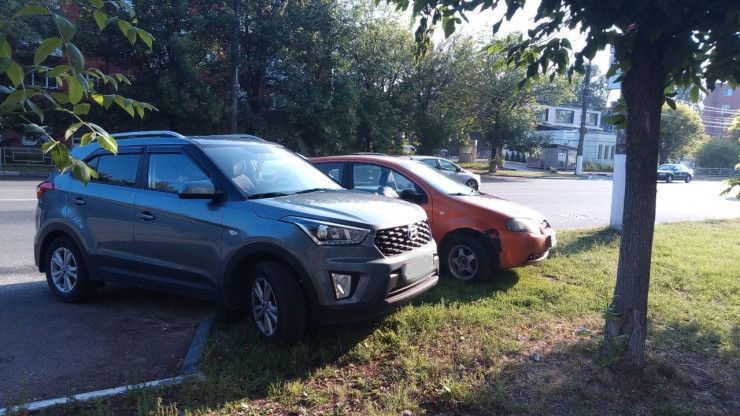 В Твери за нарушение правил парковки наказали более двух тысяч водителей - новости ТИА