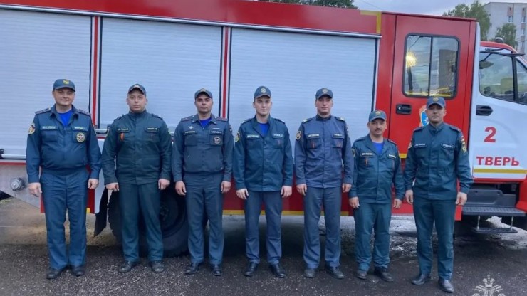 В Твери огнеборцы спасли из горящей квартиры двоих человек - новости ТИА