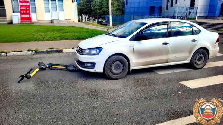 В Твери парень на электросамокате попал под колеса авто - новости ТИА
