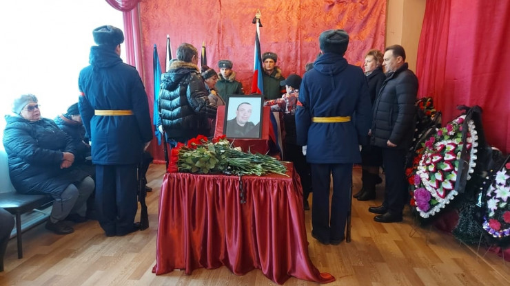 В Тверской области простились с погибшим на Украине Валентином Дёминым - новости ТИА
