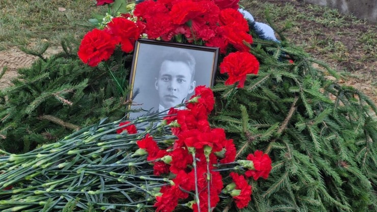 В Ярославле предали земле останки красноармейца, найденного в Тверской области - новости ТИА