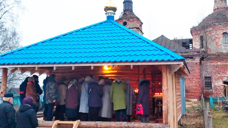 Жители села Котельниково построили временную часовню - новости ТИА