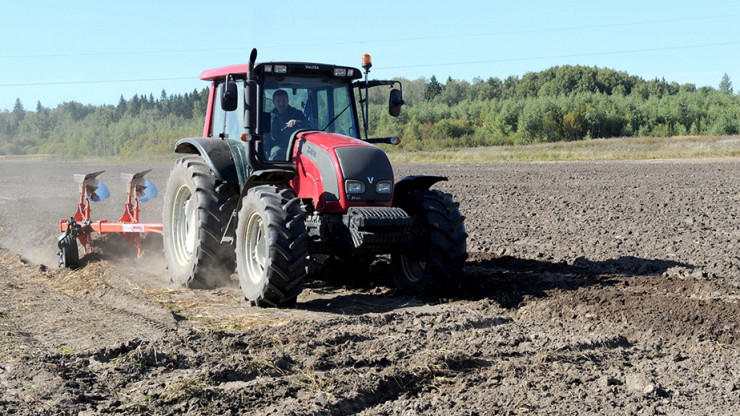 В Тверской области трактористы ездили по поддельным удостоверениям - новости ТИА