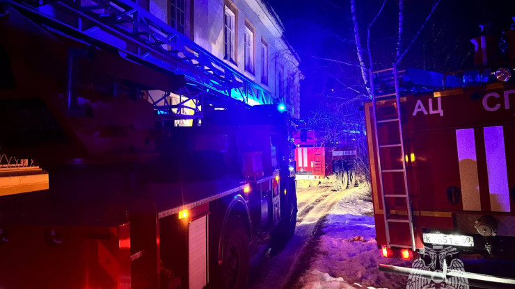 В Твери из-за пожара эвакуировали жителей многоквартирного дома - новости ТИА