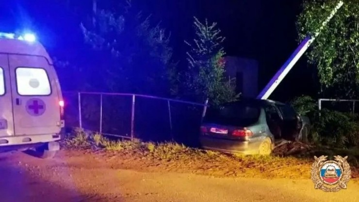 В Торопце при ДТП пострадали водитель и три пассажира - новости ТИА