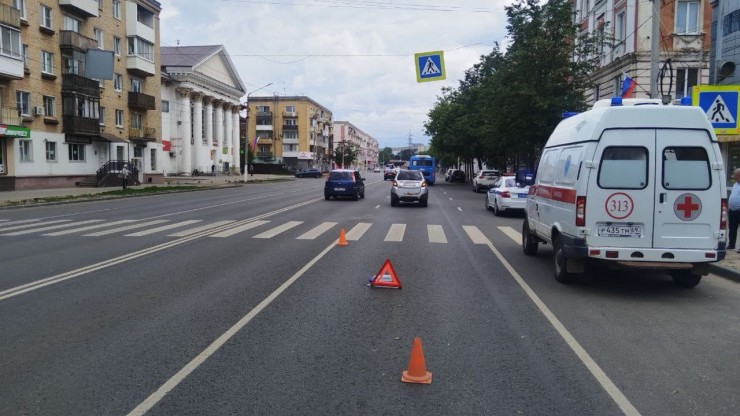 В Твери под колеса попал 9-летний мальчик на самокате - новости ТИА