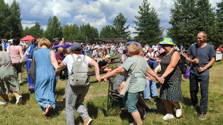 В селе в Тверской области проходит фестиваль карельской культуры OMA RANDA - новости ТИА