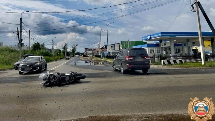 В Твери мотоциклист не успел обкатать обнову, как попал в аварию - новости ТИА