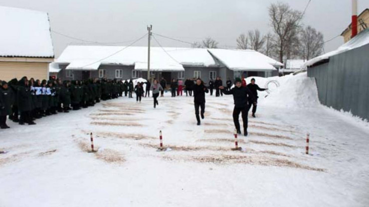 В День зимних видов спорта для осужденных Тверской области провели соревнования - новости ТИА