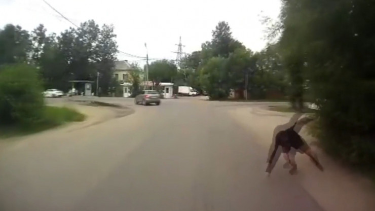 Опубликовали видео наезда на пьяного пешехода в Твери - новости ТИА