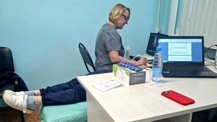 Осиплость и боль: лор перечислил ранние симптомы опухоли ротоглотки - новости ТИА