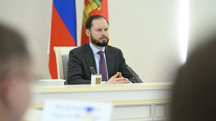 Виталий Королев поручил обеспечить безопасность на крещенских купаниях в Верхневолжье - новости ТИА