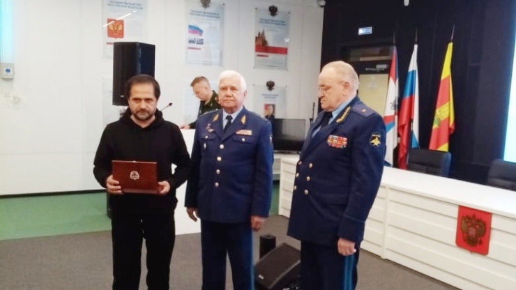 В Тверской области отец получил орден сына, погибшего на СВО - новости ТИА