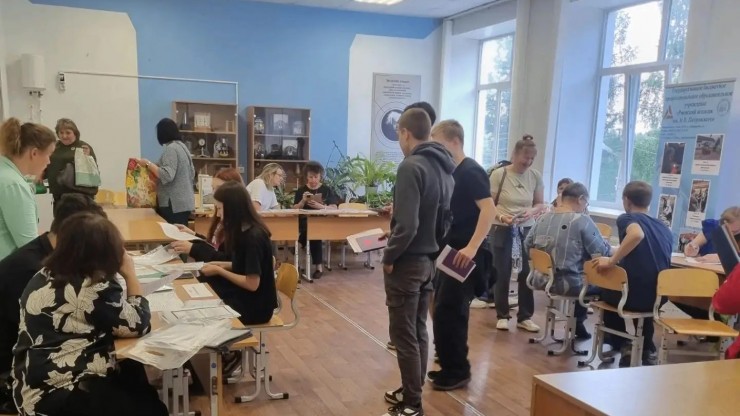 Впервые в Тверской области заявления в колледжи принимали выездные комиссии - новости ТИА