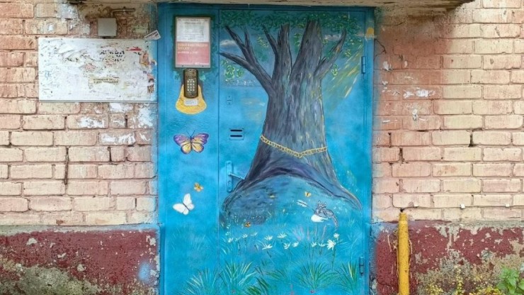 В Твери нашли сказочную дверь в лукоморье - новости ТИА