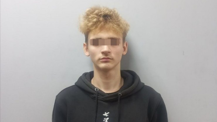 В Калининском округе пенсионерка помогла задержать курьера мошенников - новости ТИА