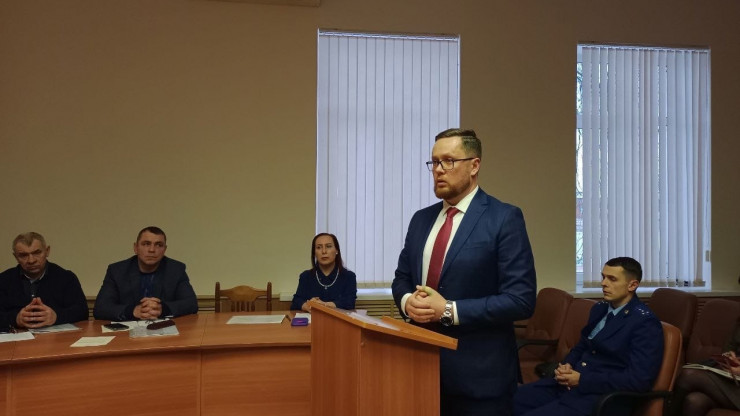 Главой Ржевского округа выбрали Романа Крылова - новости ТИА