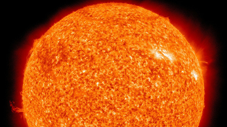 На Солнце произошла самая мощная за последние шесть лет вспышка - новости ТИА