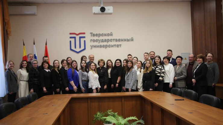 В Твери открылась Зимняя школа для студентов-филологов из Луганска - новости ТИА