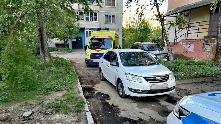 В Твери во дворе дома сбили 59-летнюю женщину - новости ТИА