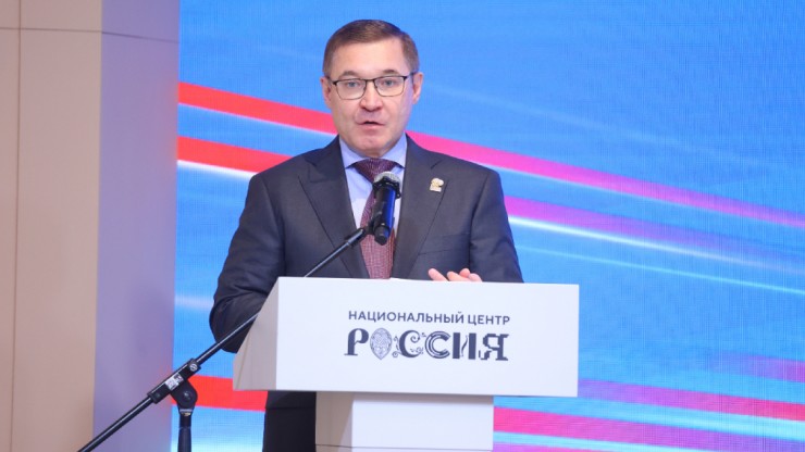 Развитие наставничества и помощь фронту: активистки ЕР представили социально значимые инициативы - новости ТИА