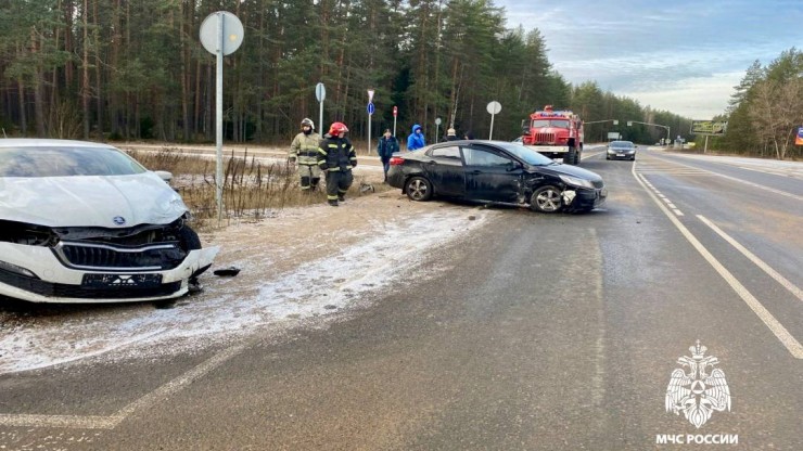 В Тверской области в столкновении двух автомобилей пострадал подросток - новости ТИА