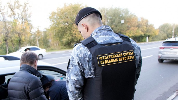 Тверские приставы ищут папу - новости ТИА