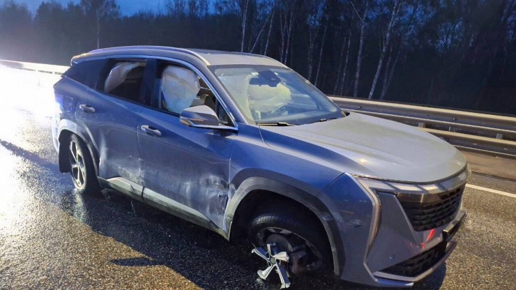 В Тверской области в аварии пострадала женщина - новости ТИА
