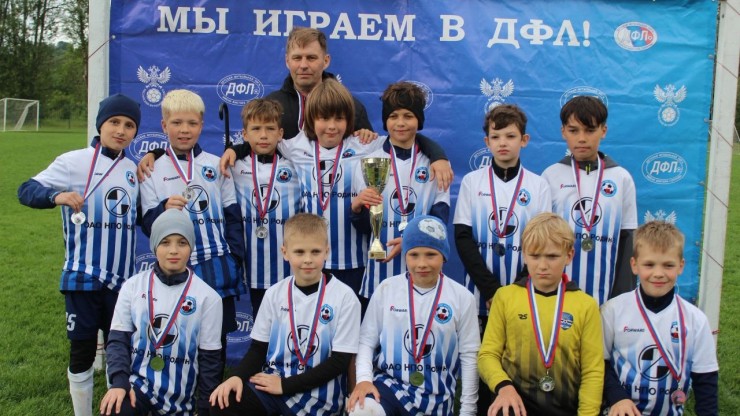 Юные тверские футболисты взяли "серебро" на турнире ДФЛ - новости ТИА