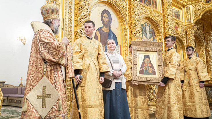 Тверскому Спасо-Преображенскому собору подарили икону святителя Луки - новости ТИА